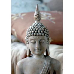 Chic Antique Buddha Figur aus Polyresin