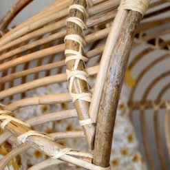 Chic Antique Rattan Hängestuhl