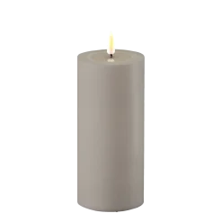 Deluxe Homeart LED Real Flame Outdoor Stumpenkerze grau