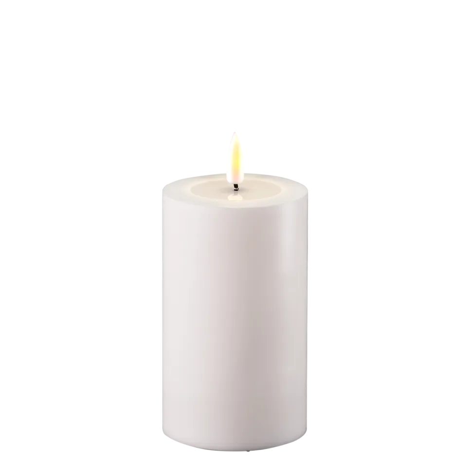 Deluxe Homeart LED Real Flame Outdoor Stumpenkerze weiß