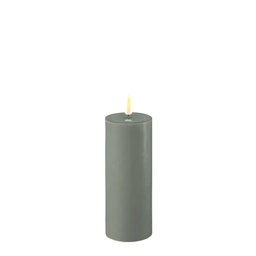Deluxe Homeart LED Stumpenkerze Real Flame salbei green
