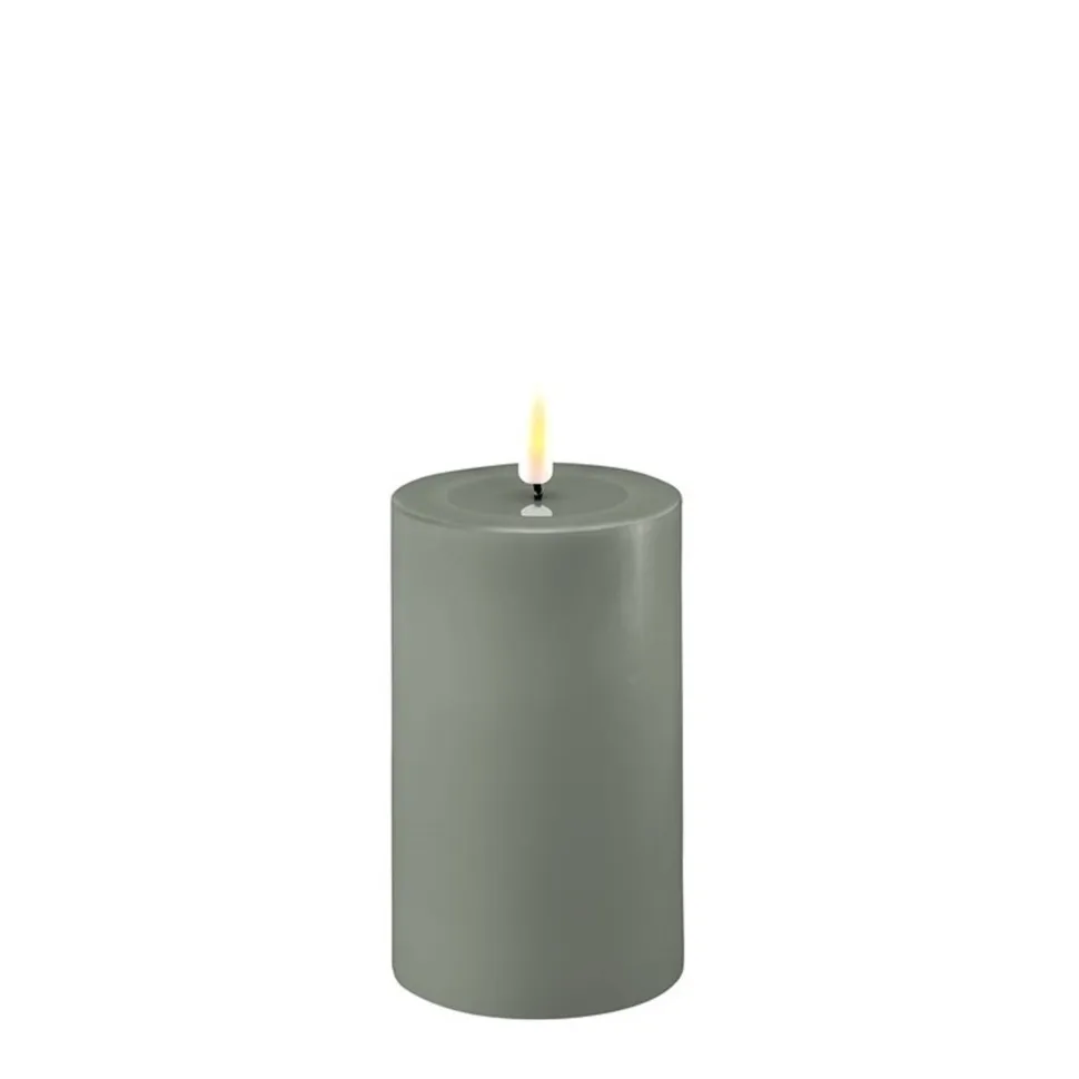 Deluxe Homeart LED Stumpenkerze Real Flame salbei green