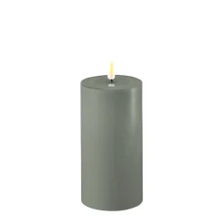 Deluxe Homeart LED Stumpenkerze Real Flame salbei green
